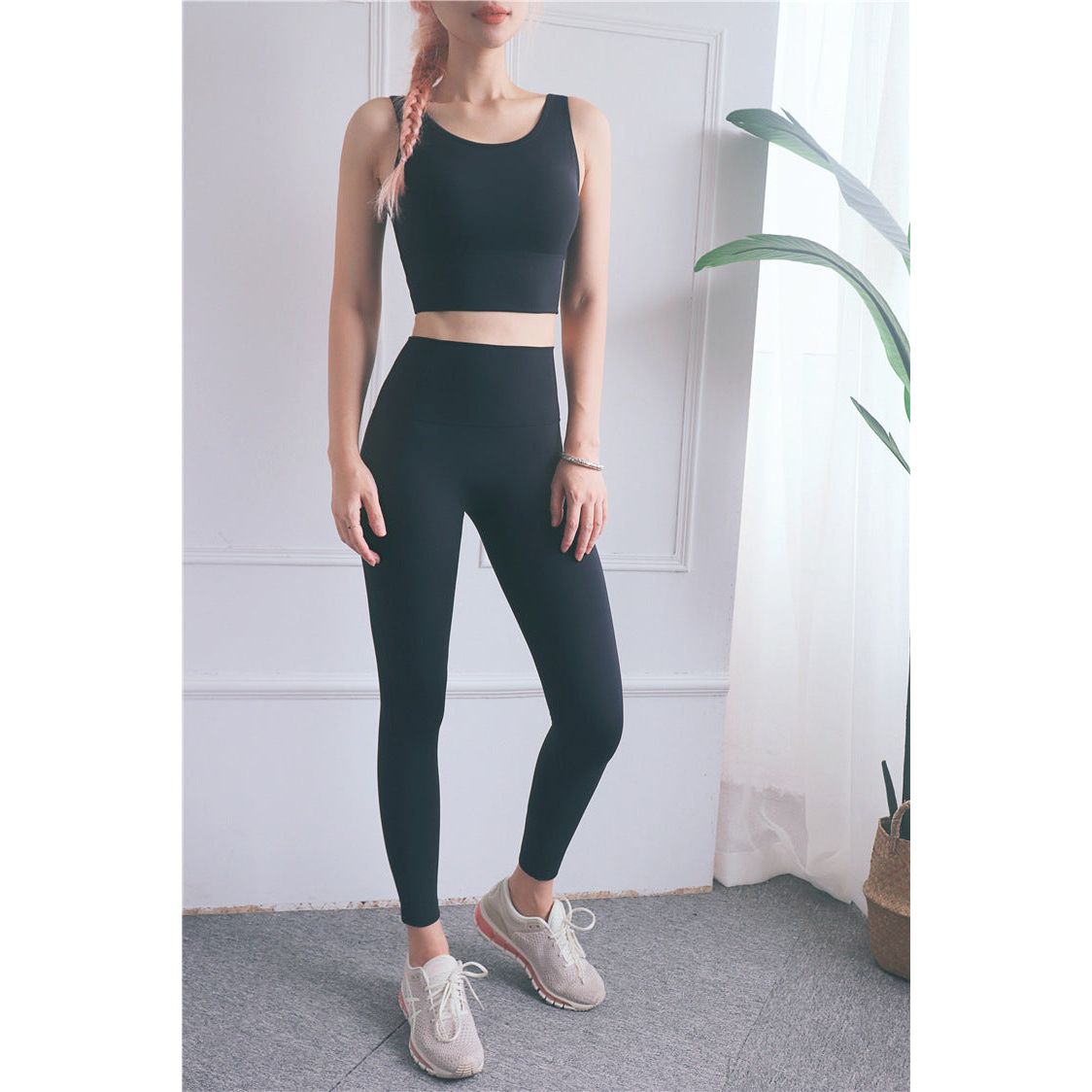 Shockproof Gathered Sports Bra