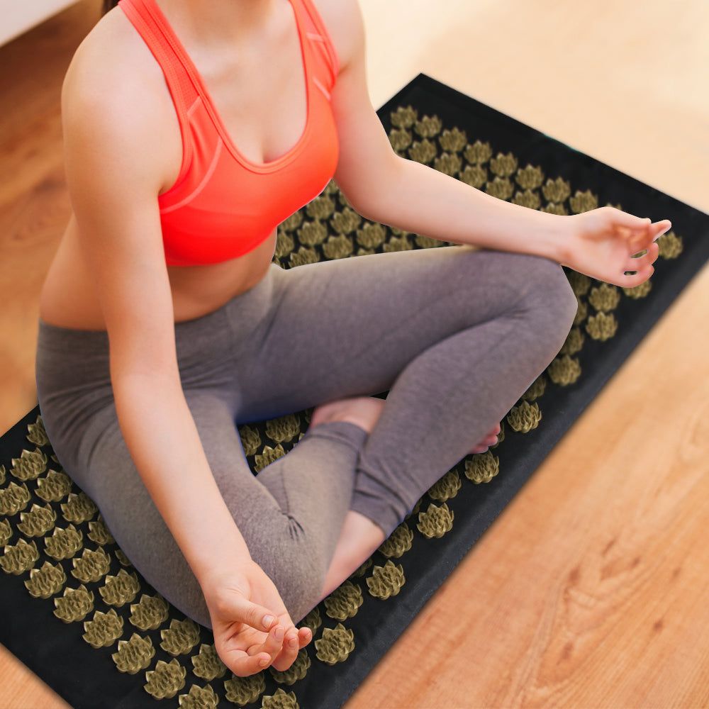 Acupressure Needles Massage Mat With Pillow Set For Back/Neck Pain Relief.